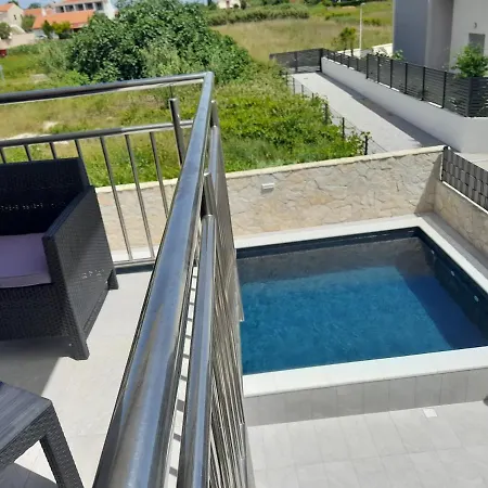 Luna With Swimming Pool Villa Privlaka (Zadar)